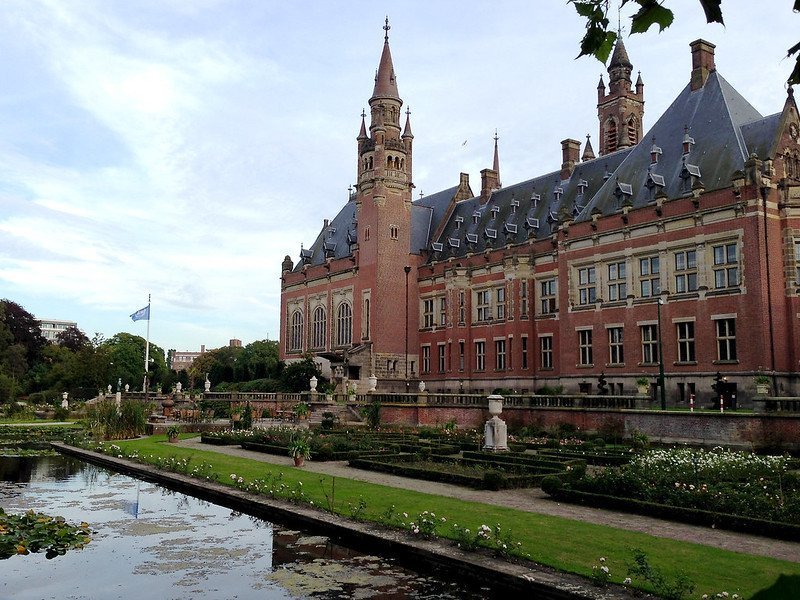 The peace palace. Garden View